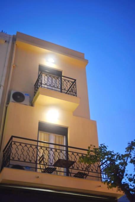 City Pearl Dntwn Apts Iraklion Buitenkant foto